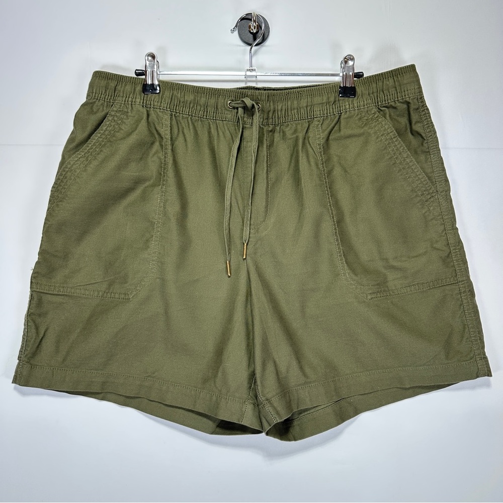Tahari Olive Green Pull On Shorts High Rise Elastic Waist Size L